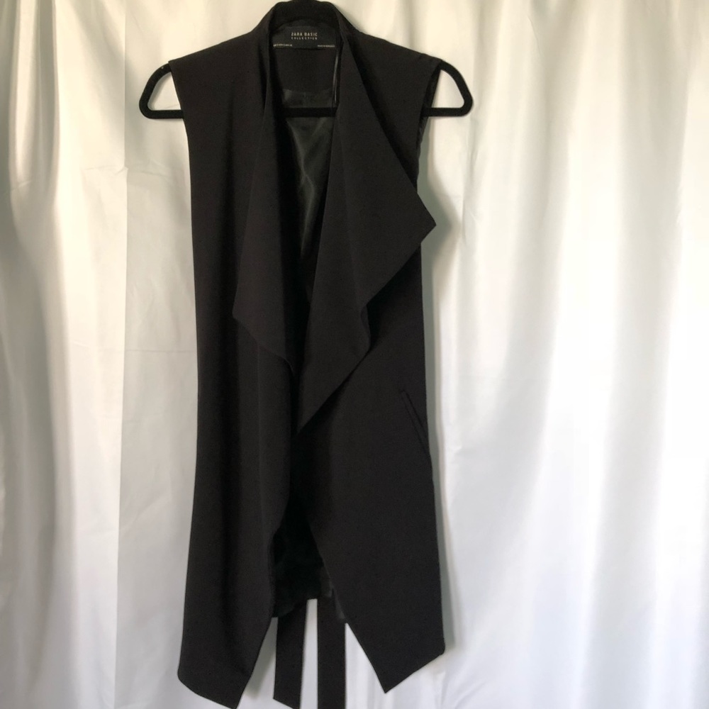 Long vest jacket with belt